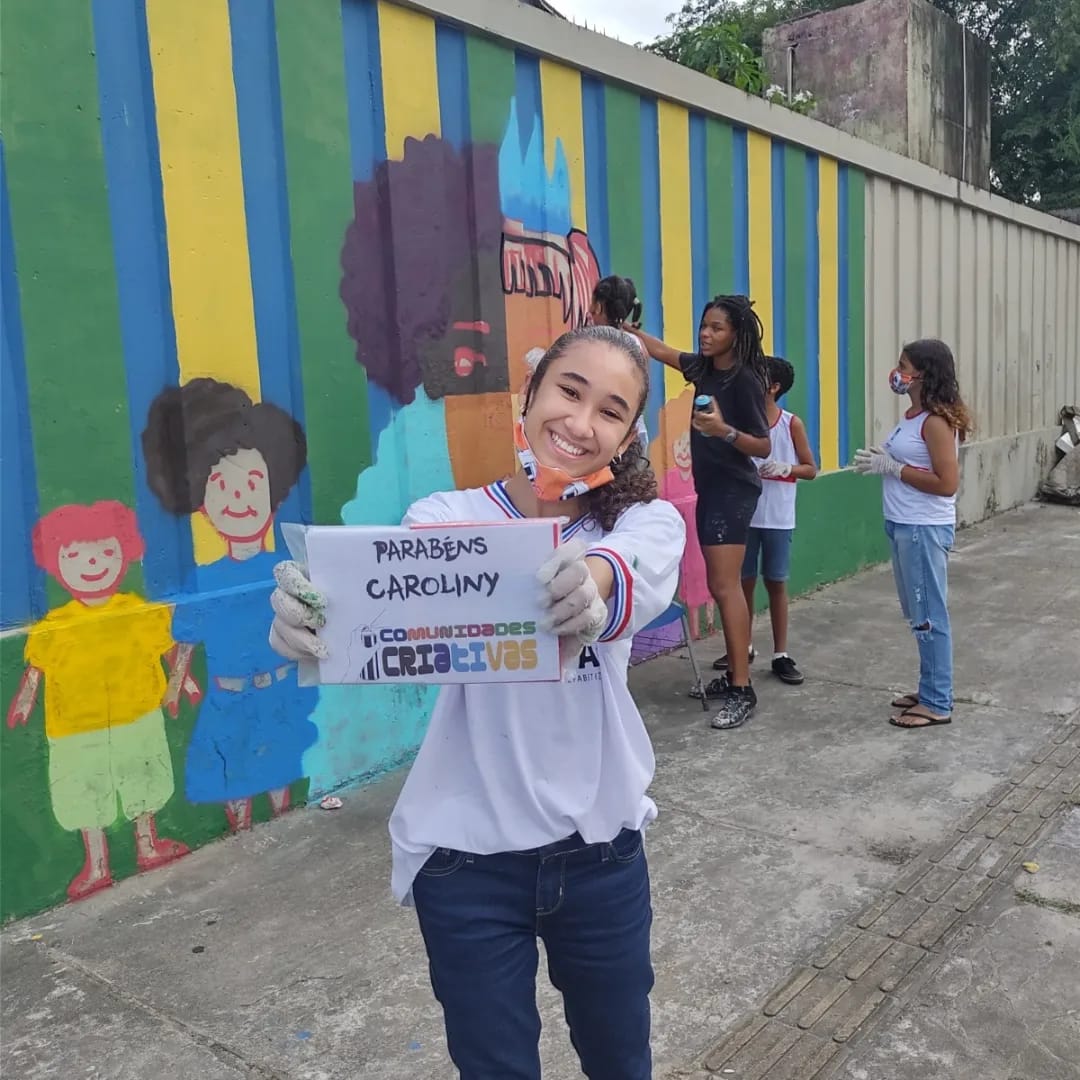 Aluna da rede municipal de ensino de Lauro de Freitas vence concurso de grafite promovido pelo Instituto CCR Metr�