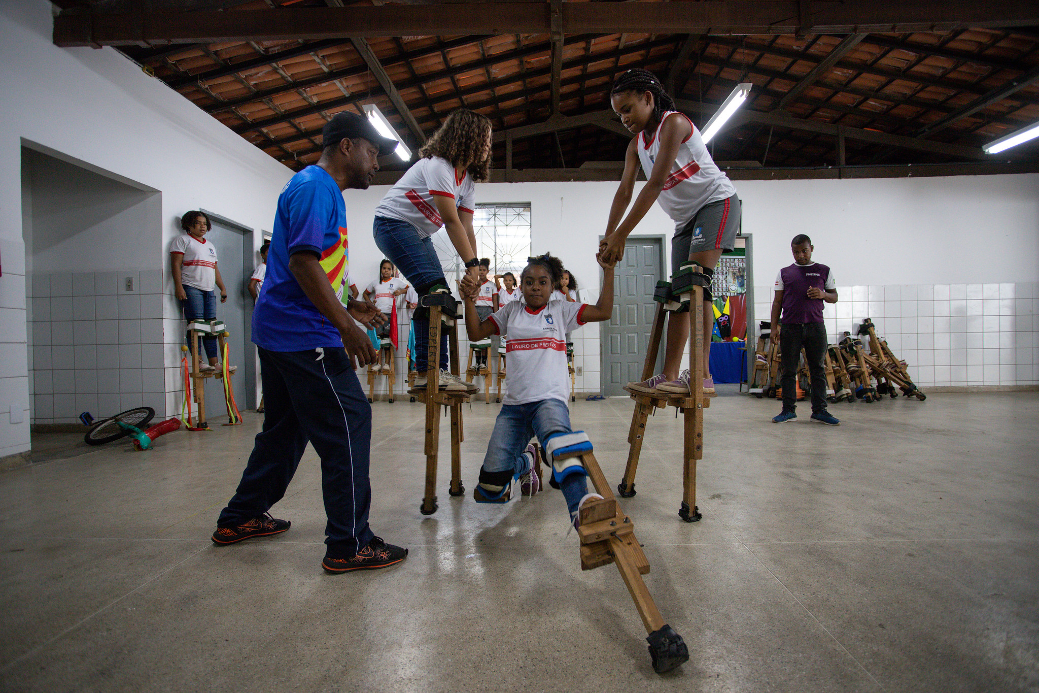 Programa Educarte da rede municipal de Lauro de Freitas refor�a aprendizado de estudantes atrav�s da arte e do esporte