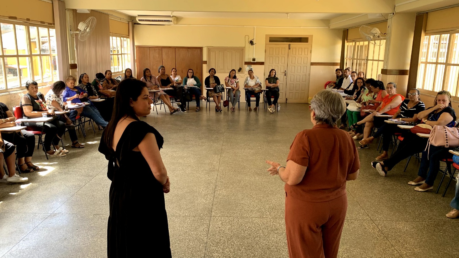 'Encontro Formativo Prepara Brasil' capacita professores de Lauro de Freitas
