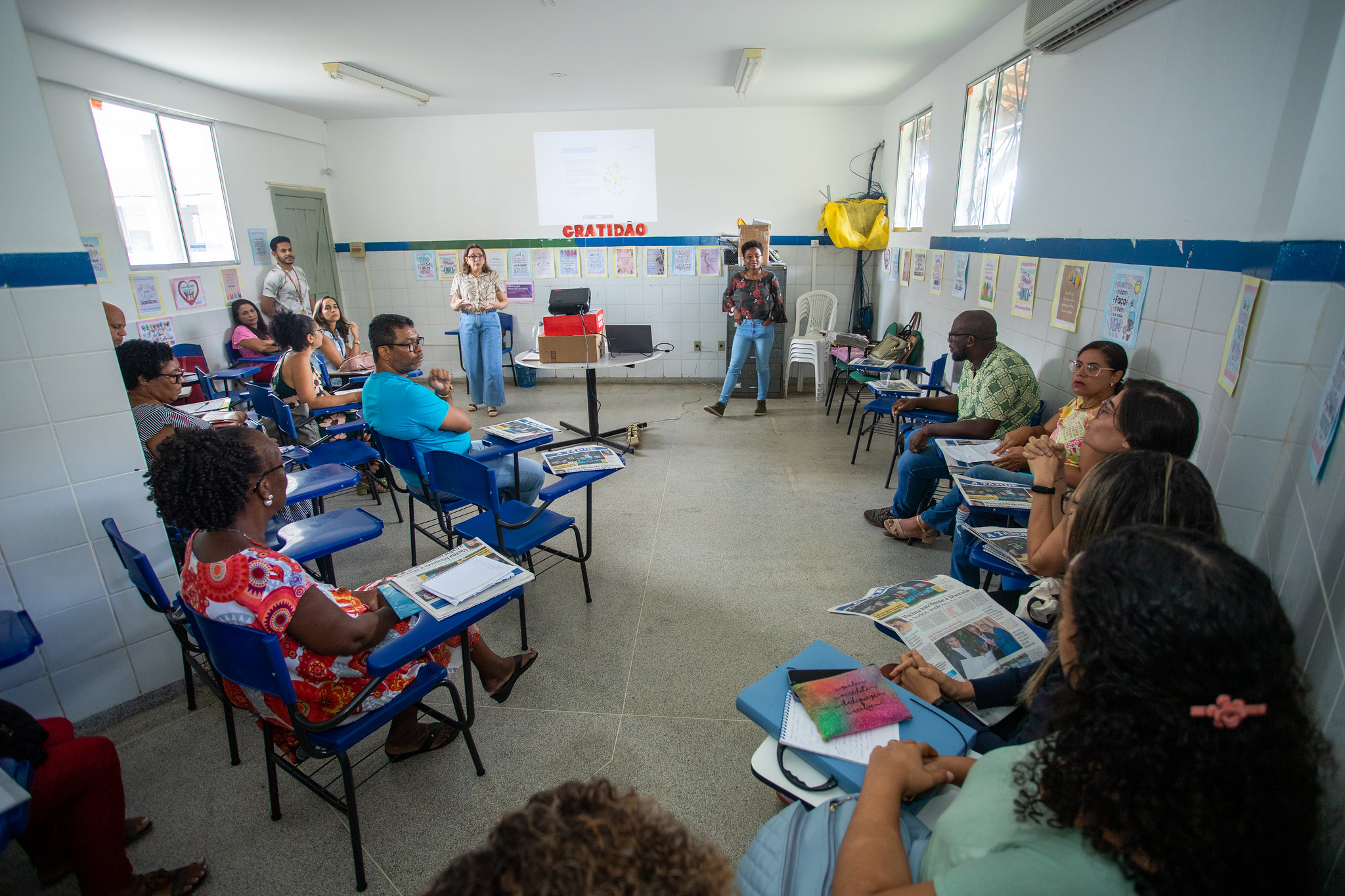 Professores da rede municipal de Lauro de Freitas participam de forma��o voltada para pr�ticas educomunicativas 