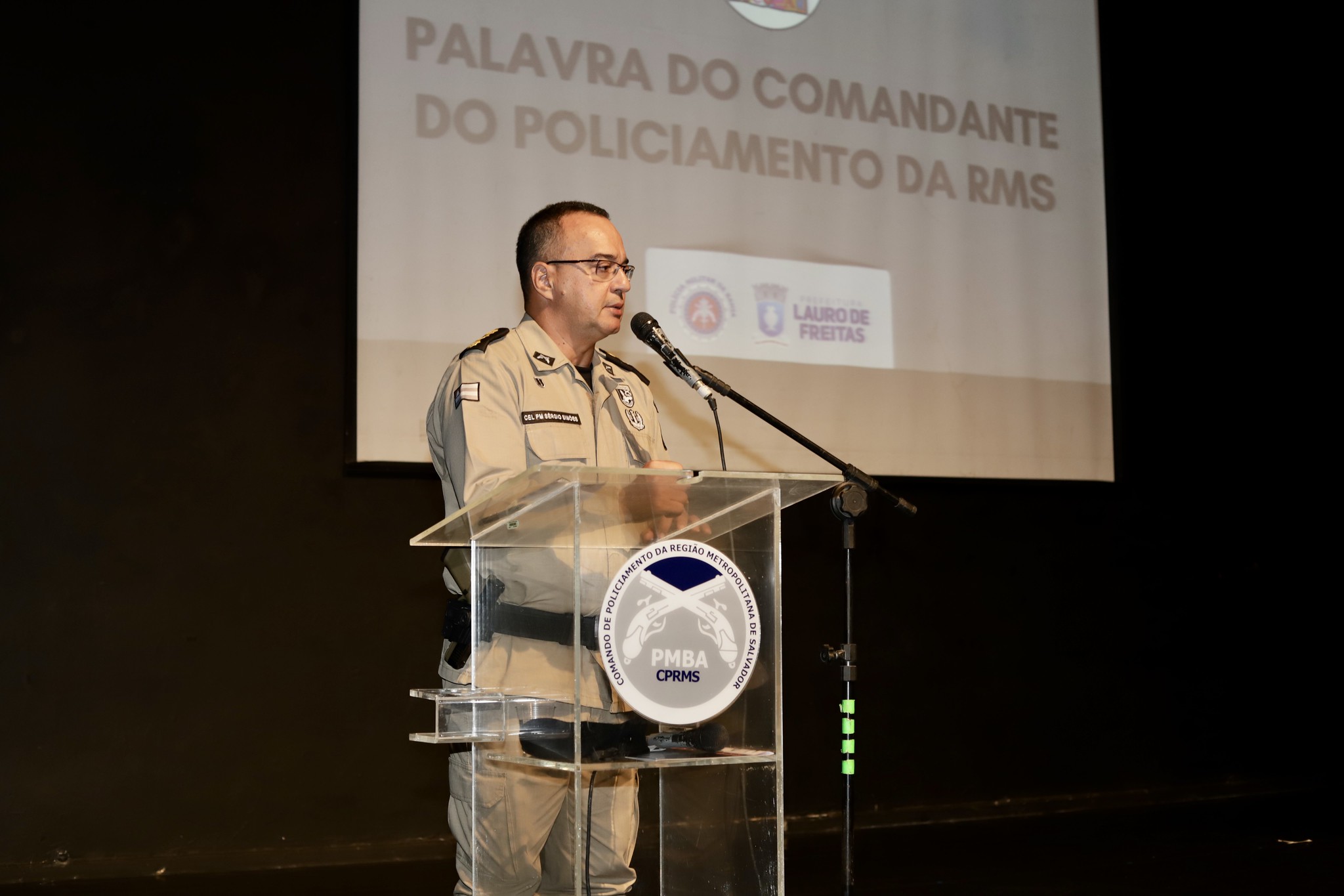 Projeto de Vigil�ncia Participativa Escolar da Pol�cia Militar vai garantir seguran�a nas escolas de Lauro de Freitas