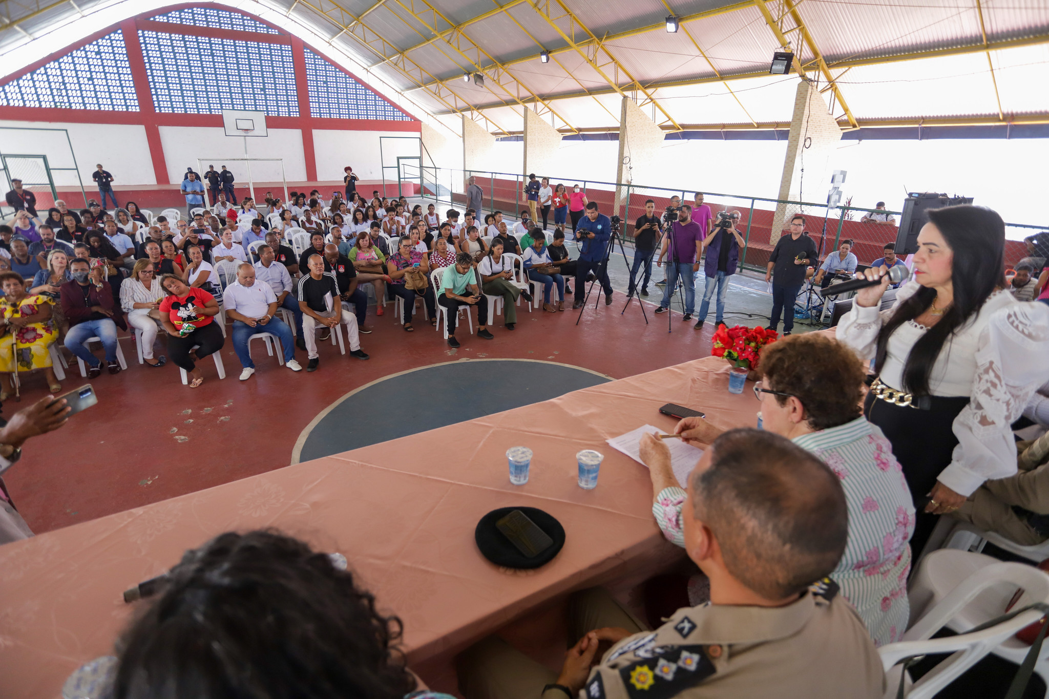 Cultura da Paz: Prefeitura lan�a campanha para combater viol�ncia nas escolas de Lauro de Freitas 