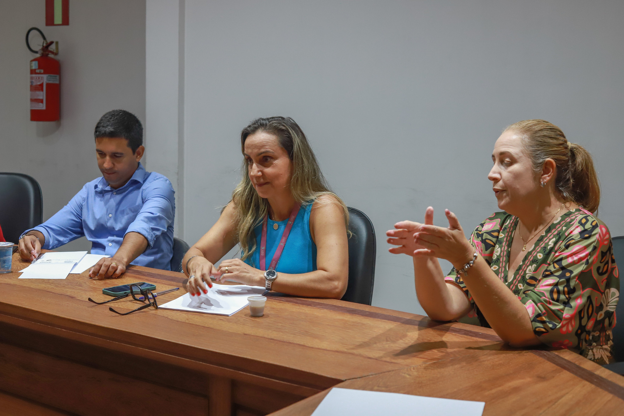 SEDUR Lauro de Freitas, UFBA e TJBA firmam parceria para nova etapa da Regularizao Fundiria Urbana no Jardim Jaragu